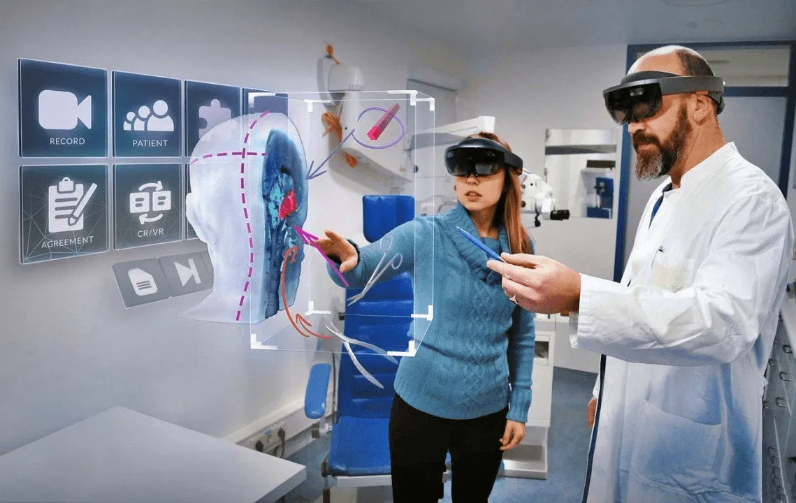 AR in healthcare & medical training: A rising healthcare UX trend